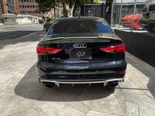 Cargar imagen en el visor de la galería, Audi RS3 Sedán Modelo 2018

