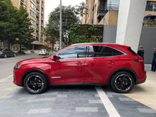 Cargar imagen en el visor de la galería, DS DS7 CrossBack Performance Line Modelo 2021
