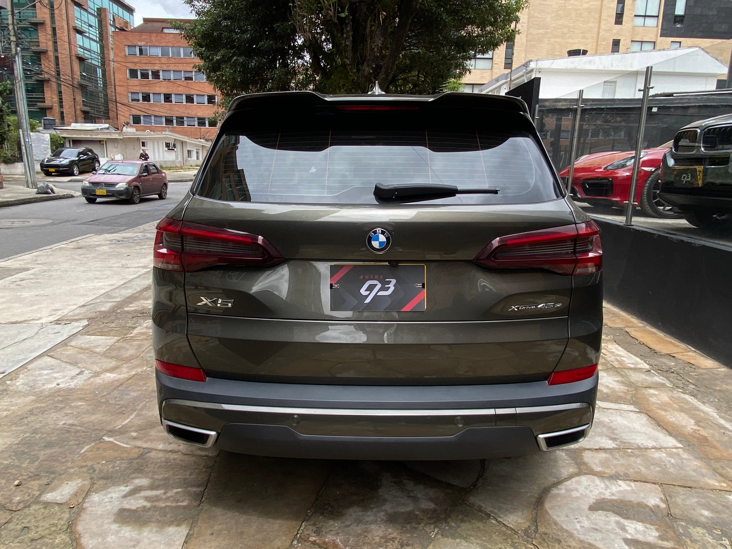 BMW X5 xDrive45E Modelo 2021 - Autos 93