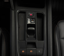 Cargar imagen en el visor de la galería, Cupra Formentor Híbrida Modelo 2024
