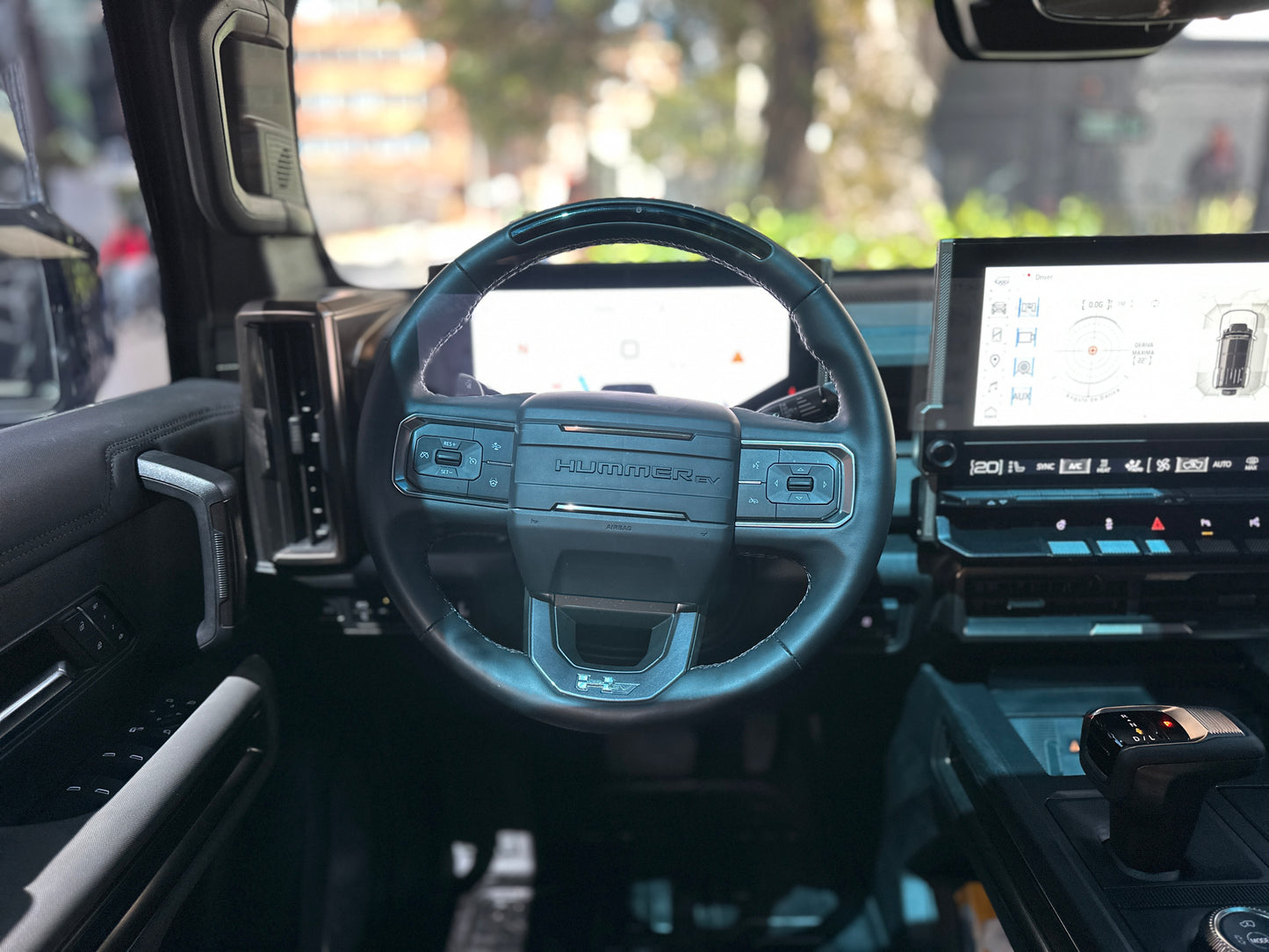 GMC Hummer EV SUV Blindada Modelo 2025 - Autos 93