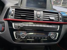 Cargar imagen en el visor de la galería, BMW 220I Coupé Modelo 2018
