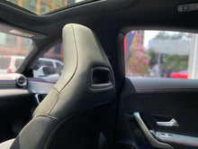 Cargar imagen en el visor de la galería, Mercedes-Benz CLA 200 Modelo 2024
