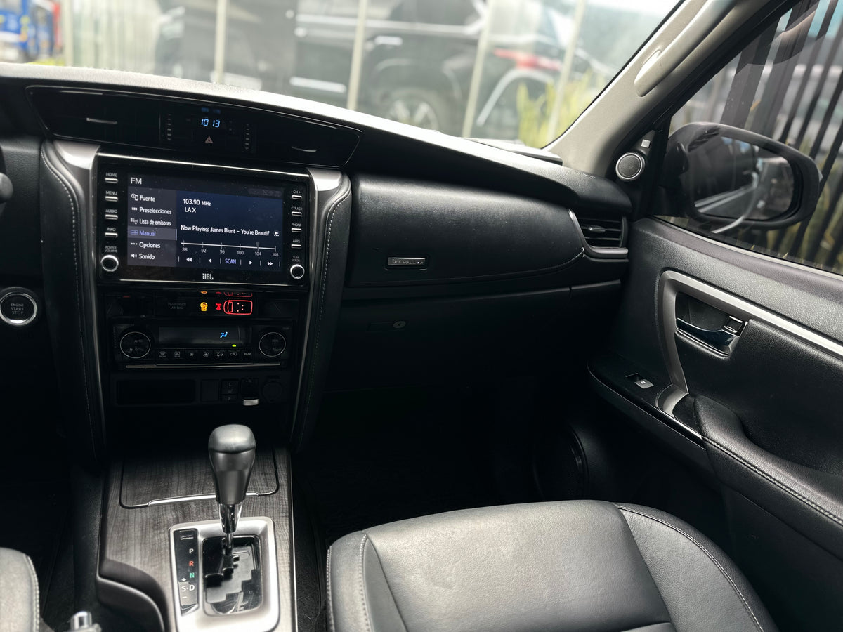 Toyota Fortuner SRV Modelo 2022