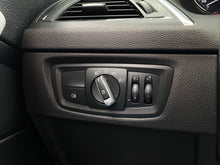 Cargar imagen en el visor de la galería, BMW M240I Cabriolet Modelo 2021
