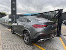 Cargar imagen en el visor de la galería, Mercedes Benz GLE 450 Coupé Modelo 2025
