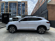 Cargar imagen en el visor de la galería, BYD Song Plus EV Modelo 2024
