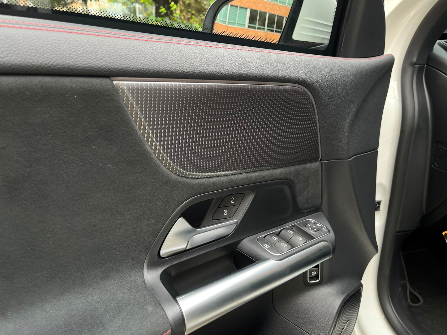Mercedes-Benz EQA 350 4MATIC Blindada Modelo 2023