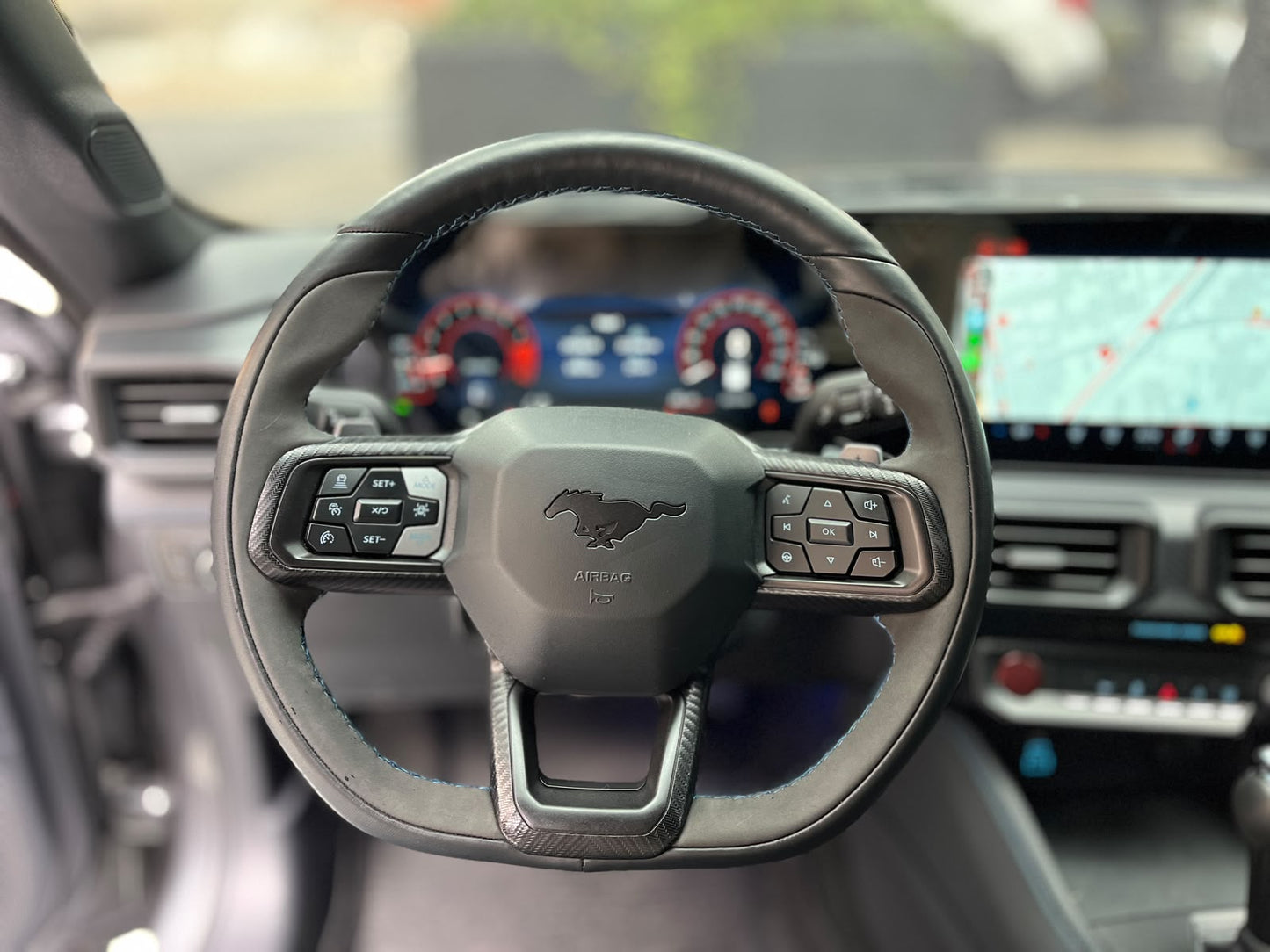 Ford Mustang Dark Horse Modelo 2025