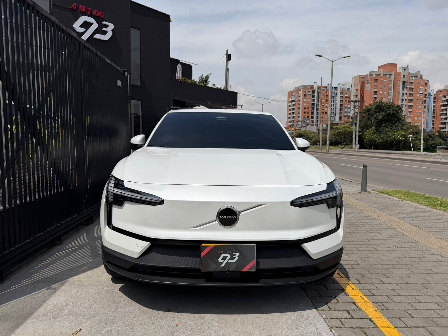 Volvo EX-30 Core RWD Modelo 2025 - Autos 93