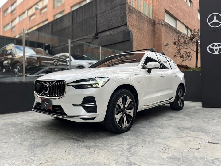 Volvo XC60 T8 Híbrida Enchufable Modelo 2024