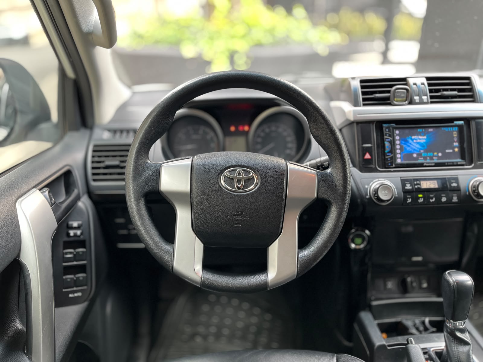 Toyota Prado TX 4.0 Gasolina Modelo 2014 - Autos 93