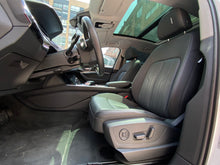 Cargar imagen en el visor de la galería, Audi E-Tron Sportback 55 Quattro Modelo 2022
