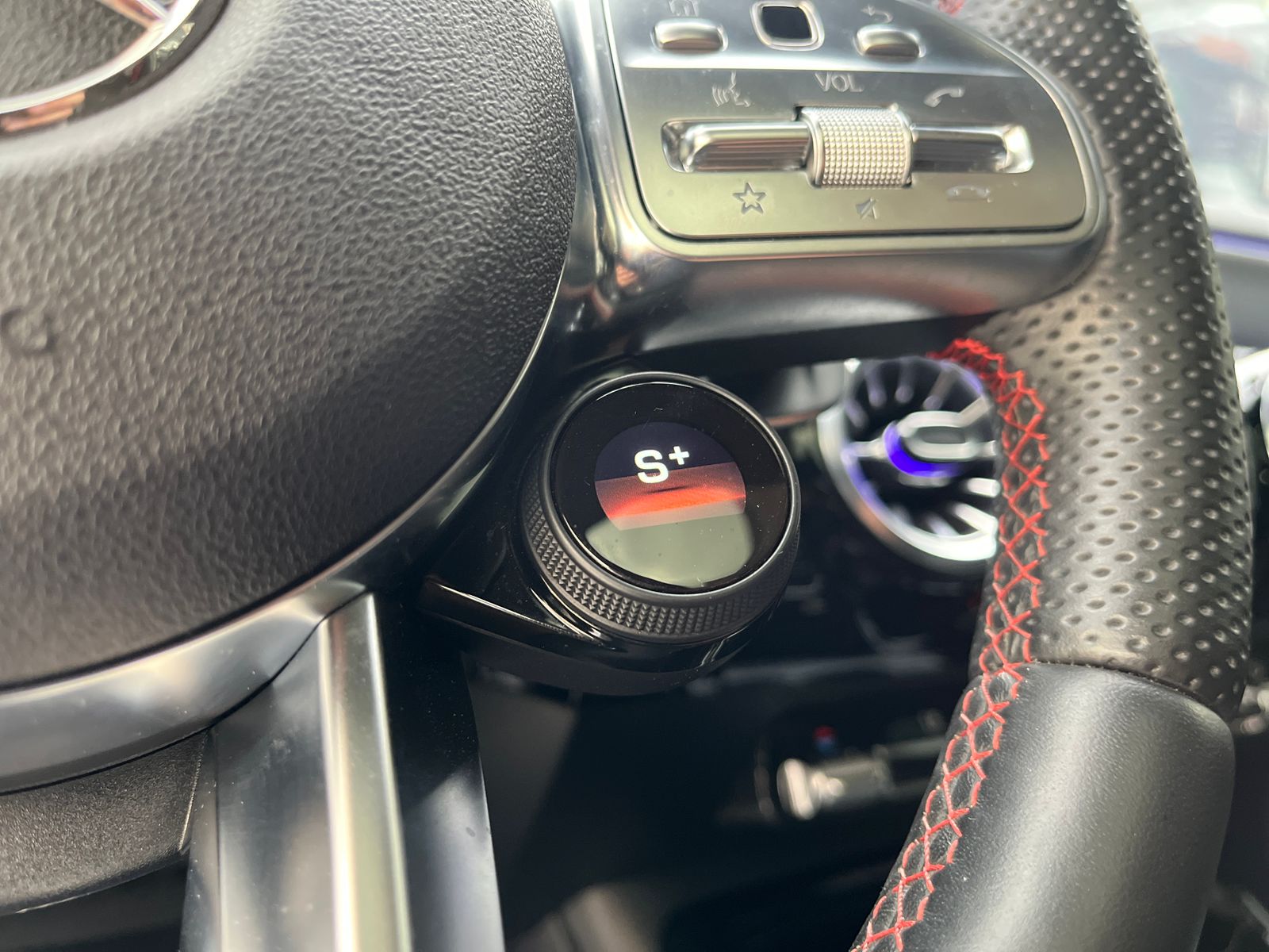 Mercedes Benz A 35 AMG 4Matic Modelo 2022 - Autos 93