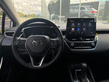Cargar imagen en el visor de la galería, Toyota Corolla Hybrid XEI Modelo 2025
