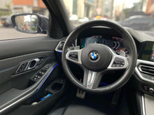 Cargar imagen en el visor de la galería, BMW 330I Paquete M Modelo 2022
