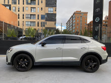 Cargar imagen en el visor de la galería, AUDI Q3 SportBack 35 TFSI Modelo 2022
