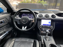Cargar imagen en el visor de la galería, Ford Mustang GT Modelo 2021
