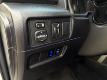 Cargar imagen en el visor de la galería, Toyota 4Runner SR5 Modelo 2023 - Autos 93
