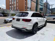 Cargar imagen en el visor de la galería, Mercedes-Benz AMG GLC 43 4MATIC Blindada Modelo 2020
