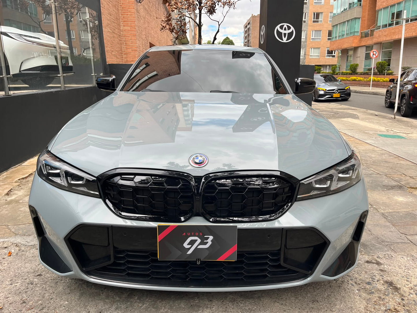 BMW 330e M Sport Performance Modelo 2023 - Autos 93