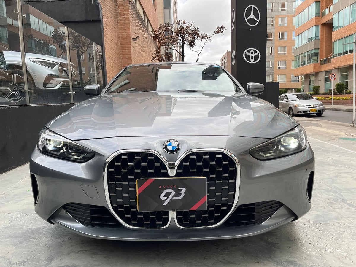 BMW 430i Coupé Modelo 2023