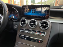 Cargar imagen en el visor de la galería, Mercedes-Benz C200 Modelo 2020
