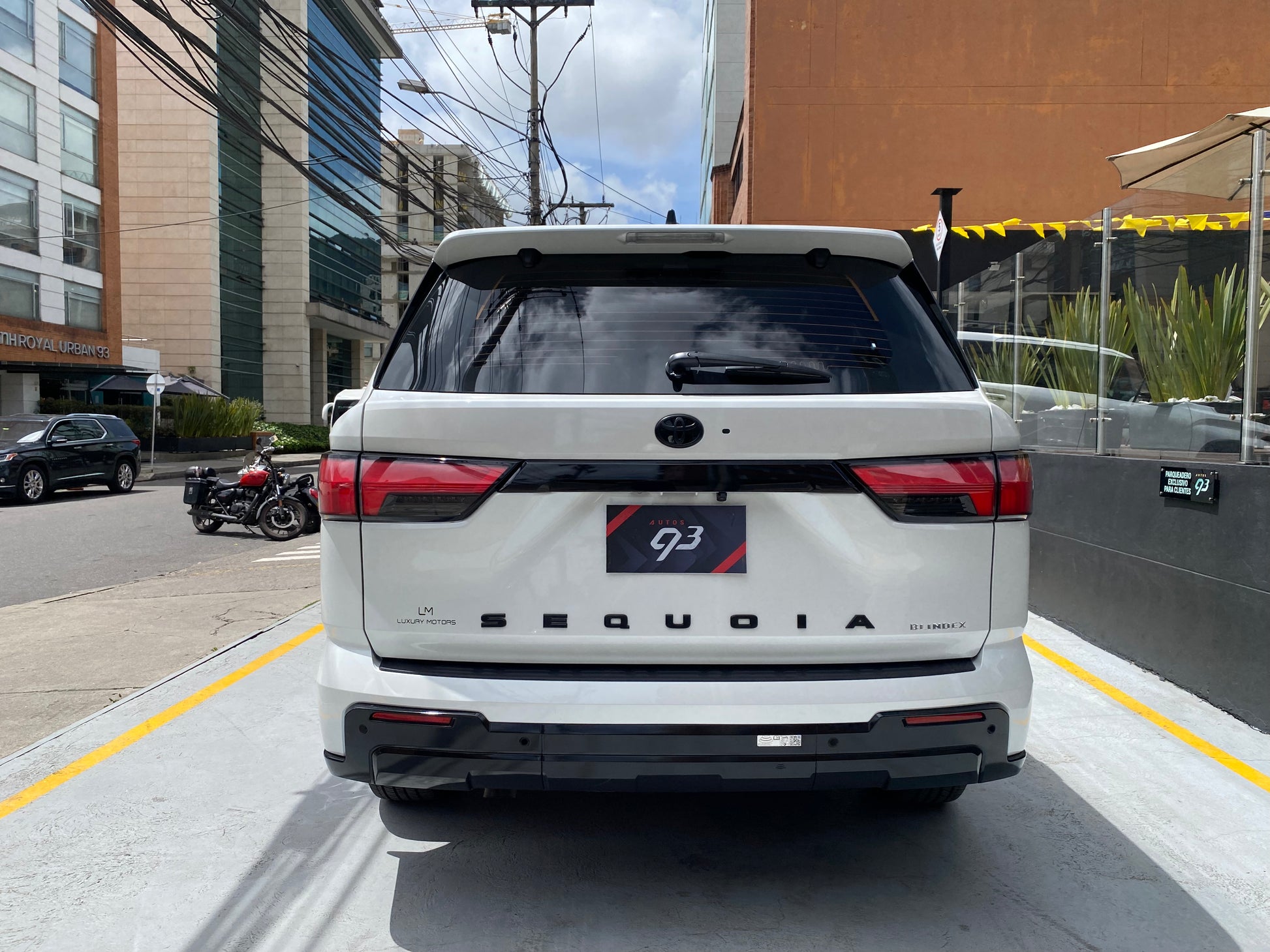 Toyota Sequoia Platinum Hibrida Modelo 2026 (IMPORTACIÓN) - Autos 93
