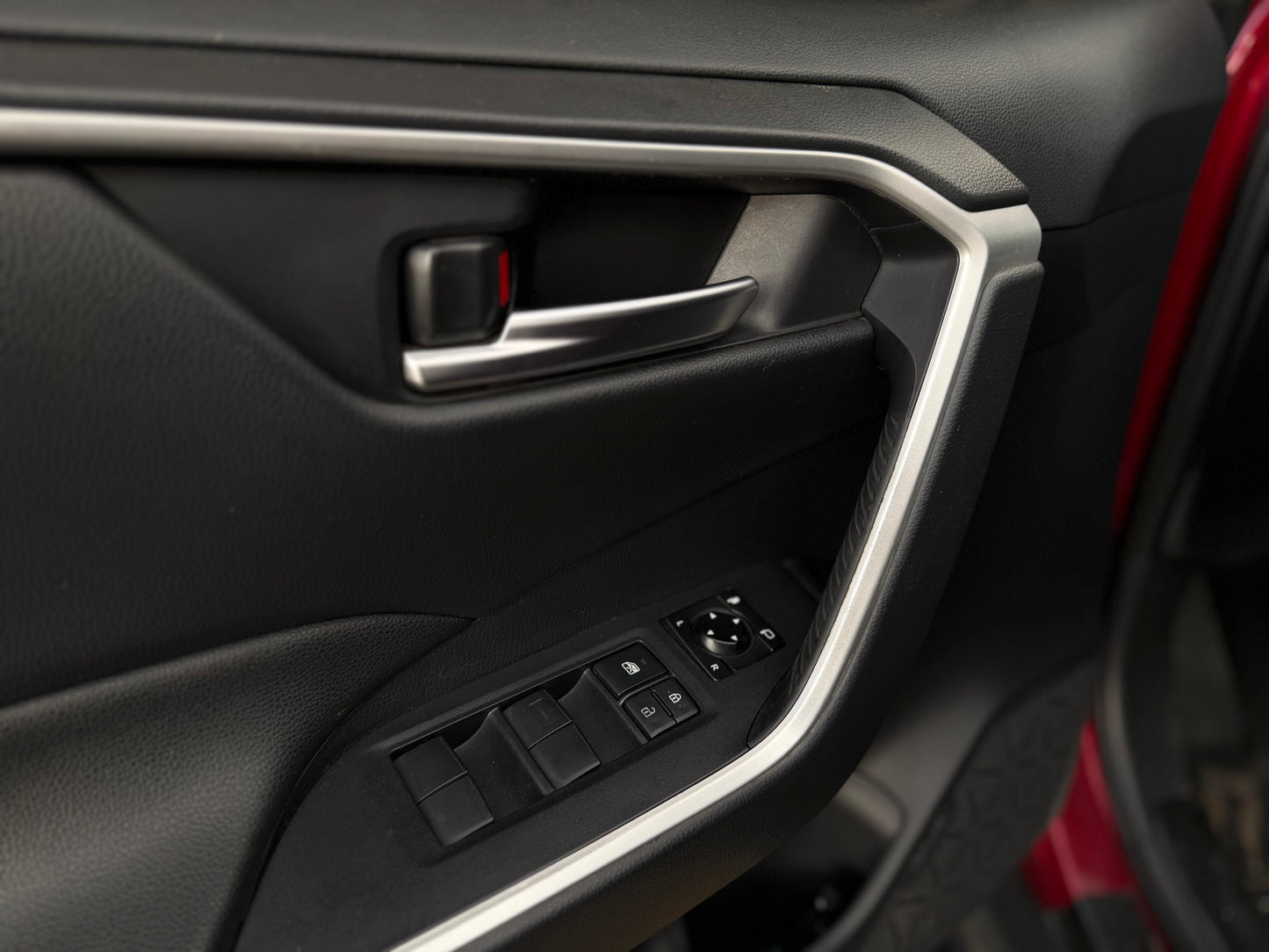 Toyota RAV4 X-ROAD 2.5 Modelo 2020 - Autos 93