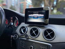 Cargar imagen en el visor de la galería, Mercedes-Benz CLA 180 Modelo 2016
