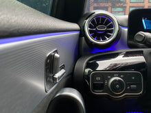 Cargar imagen en el visor de la galería, Mercedes-Benz AMG A35 4MATIC Modelo 2022

