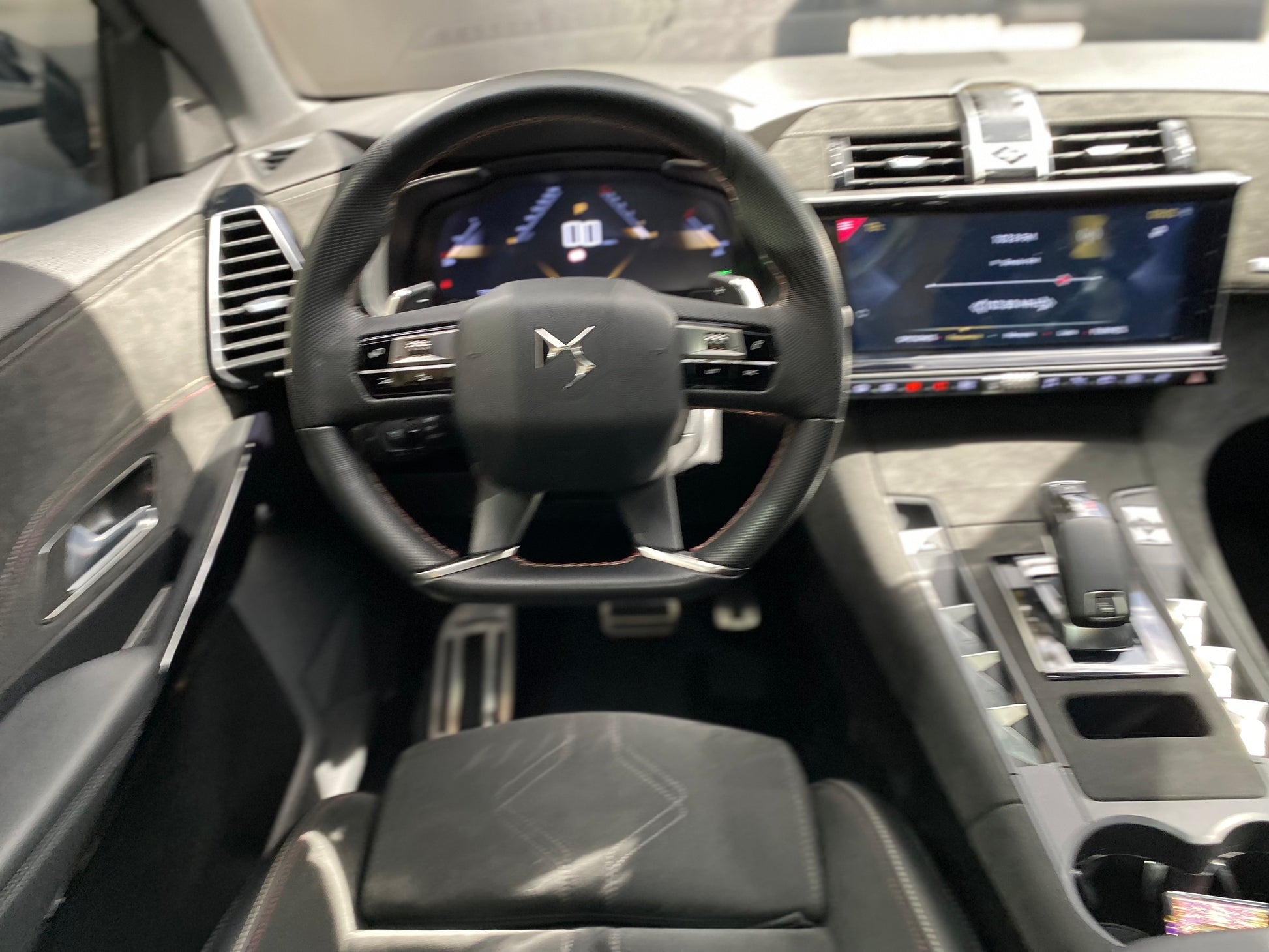 DS DS7 CrossBack Performance Line Modelo 2023 - Autos 93