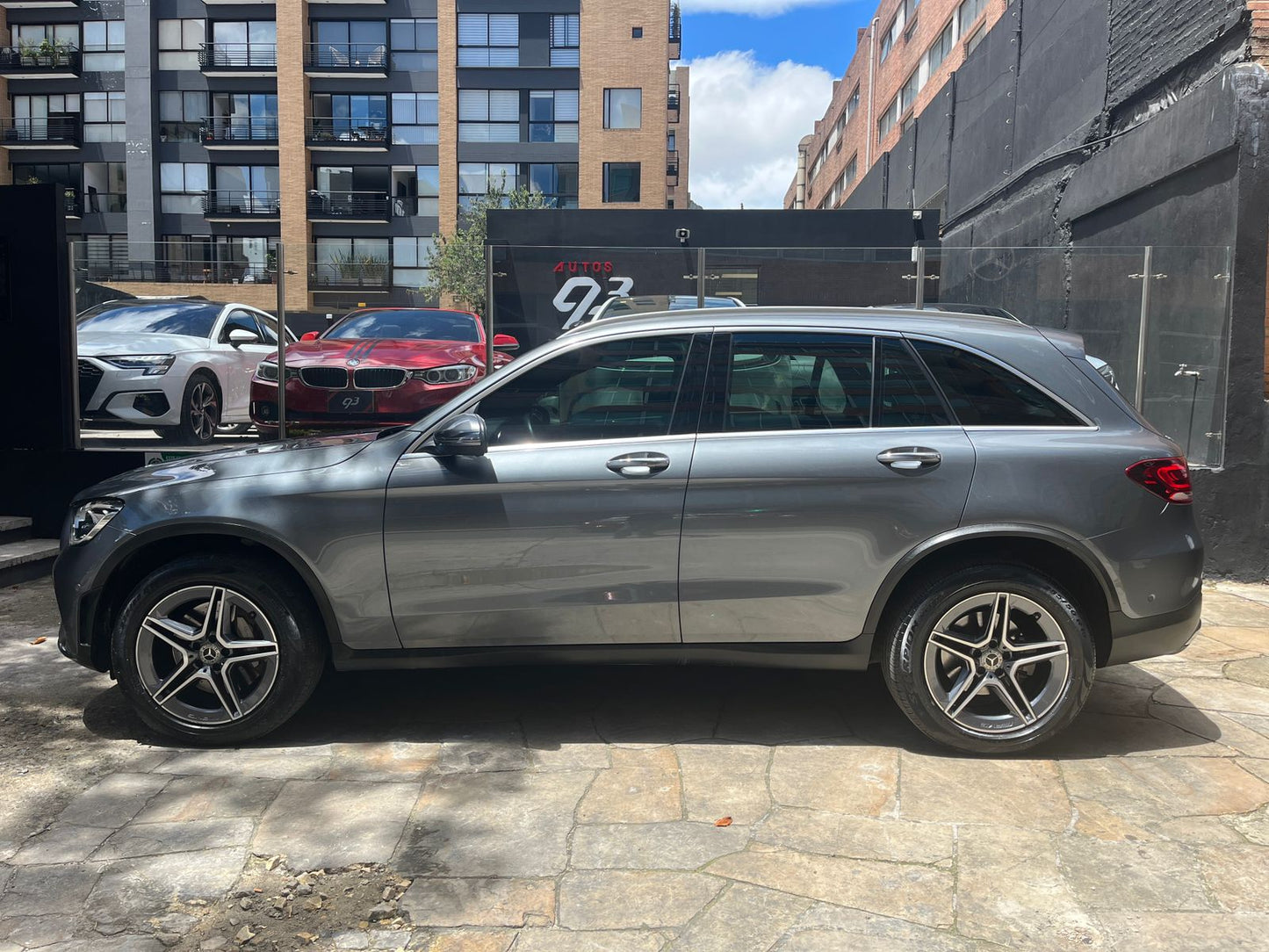 Mercedes-Benz GLC 300e Modelo 2022 - Autos 93