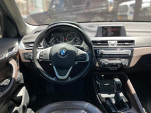 Cargar imagen en el visor de la galería, BMW X1 sDrive20I Modelo 2018
