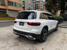 Cargar imagen en el visor de la galería, Mercedes-Benz GLB 200 Modelo 2023
