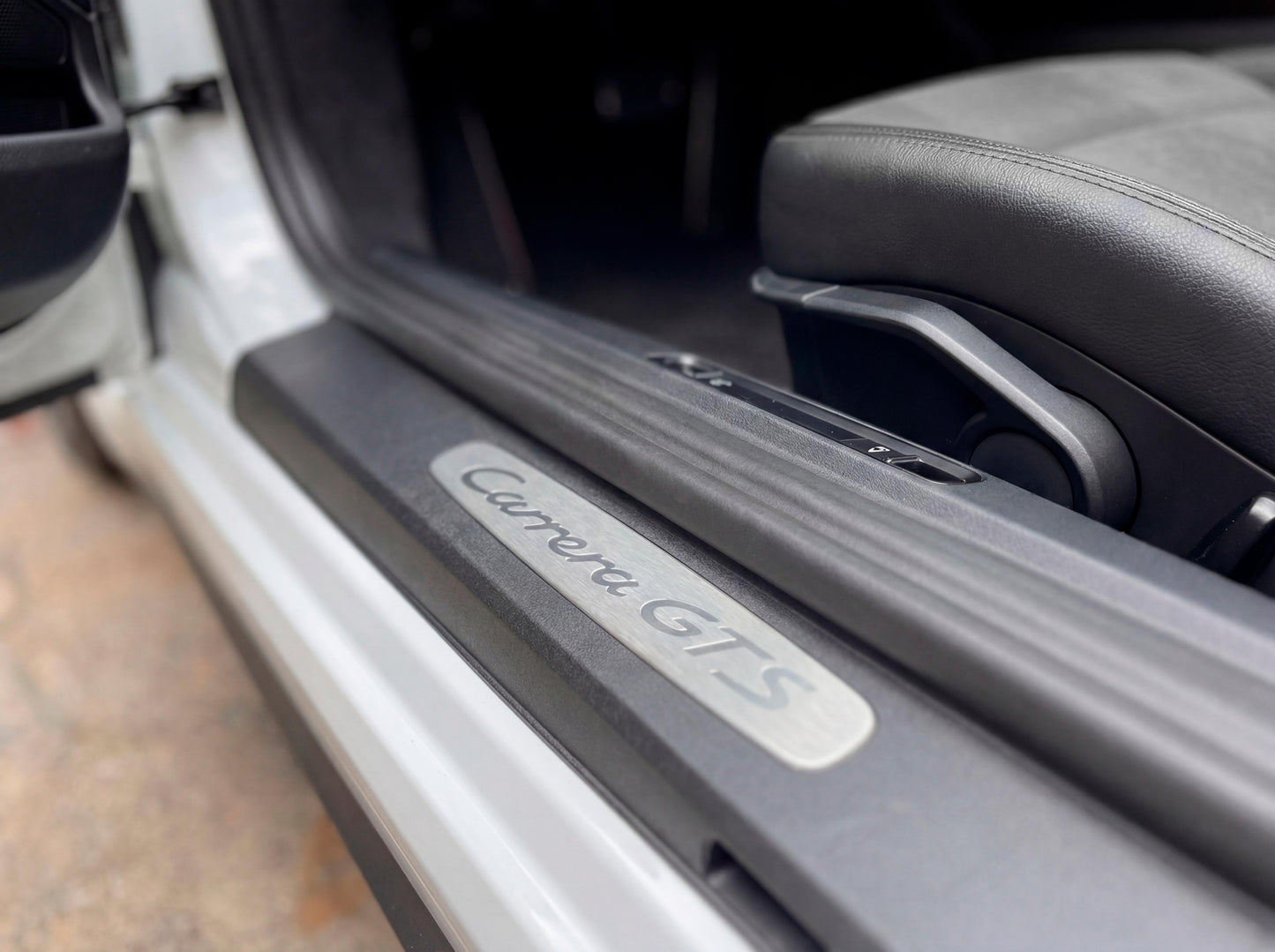 Porsche 911 GTS Coupé Modelo 2018 - Autos 93