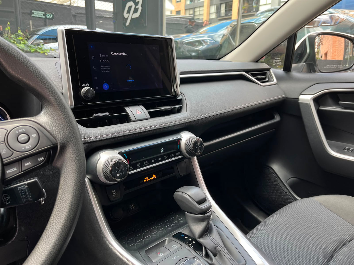 Toyota RAV4 LE Hybrid Modelo 2024
