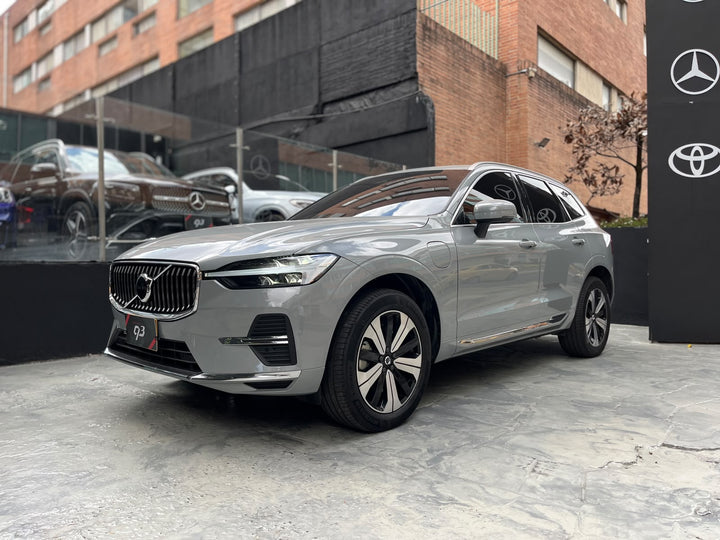 Volvo XC60 T8 Modelo 2025