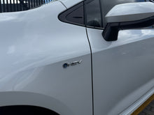 Cargar imagen en el visor de la galería, Toyota Corolla Hybrid XEI Modelo 2025
