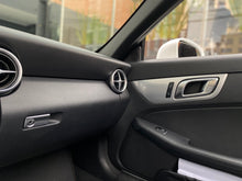 Cargar imagen en el visor de la galería, Mercedes-Benz SLC 200 Modelo 2019
