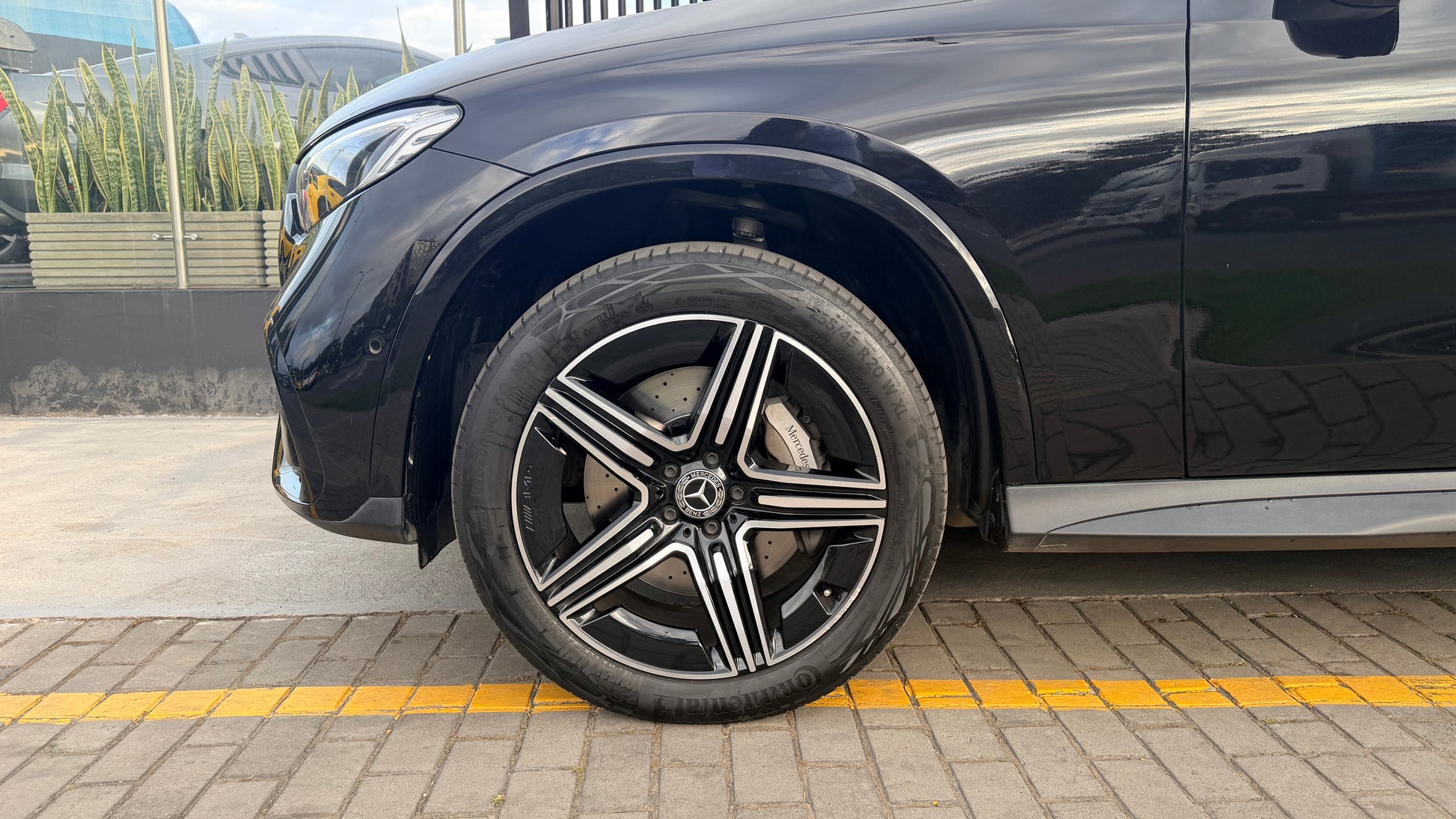 Mercedes Benz GLC300 4Matic Modelo 2025 - Autos 93