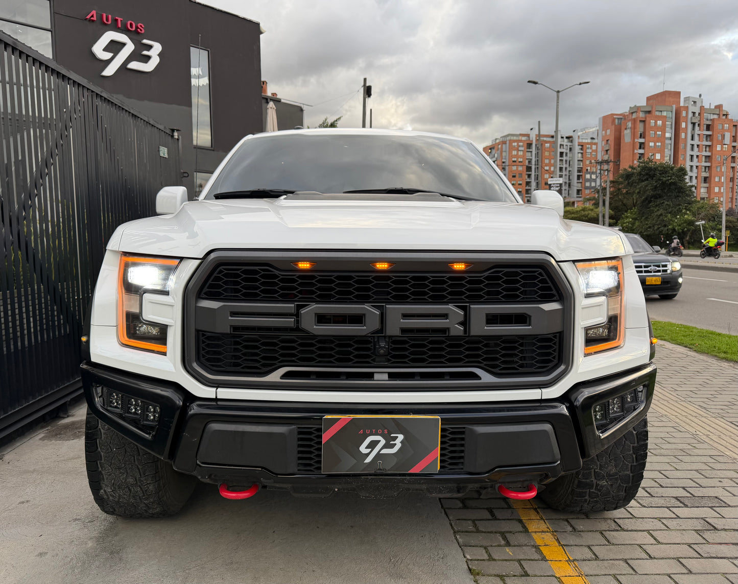Ford F-150 Raptor Doble Cabina Modelo 2018