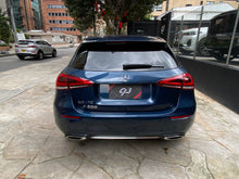Cargar imagen en el visor de la galería, Mercedes-Benz A200 Hatchback Modelo 2022

