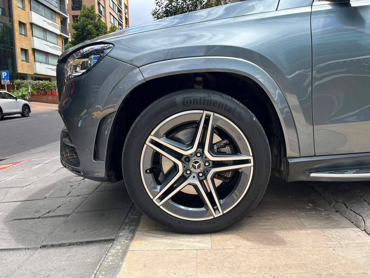 Mercedes-Benz GLS 450 4MATIC Modelo 2022