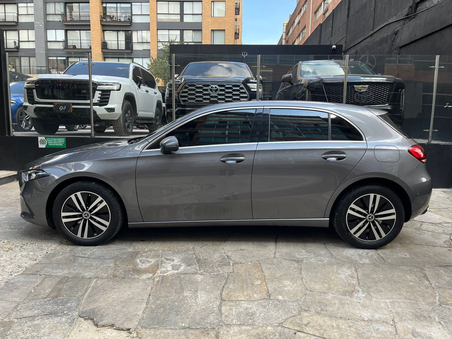 Mercedes Benz A200 Hatchback Modelo 2022 - Autos 93