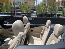 Cargar imagen en el visor de la galería, Mercedes-Benz C200 Cabriolet Modelo 2019
