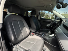 Cargar imagen en el visor de la galería, Audi Q3 35TFSI Ambition Modelo 2020
