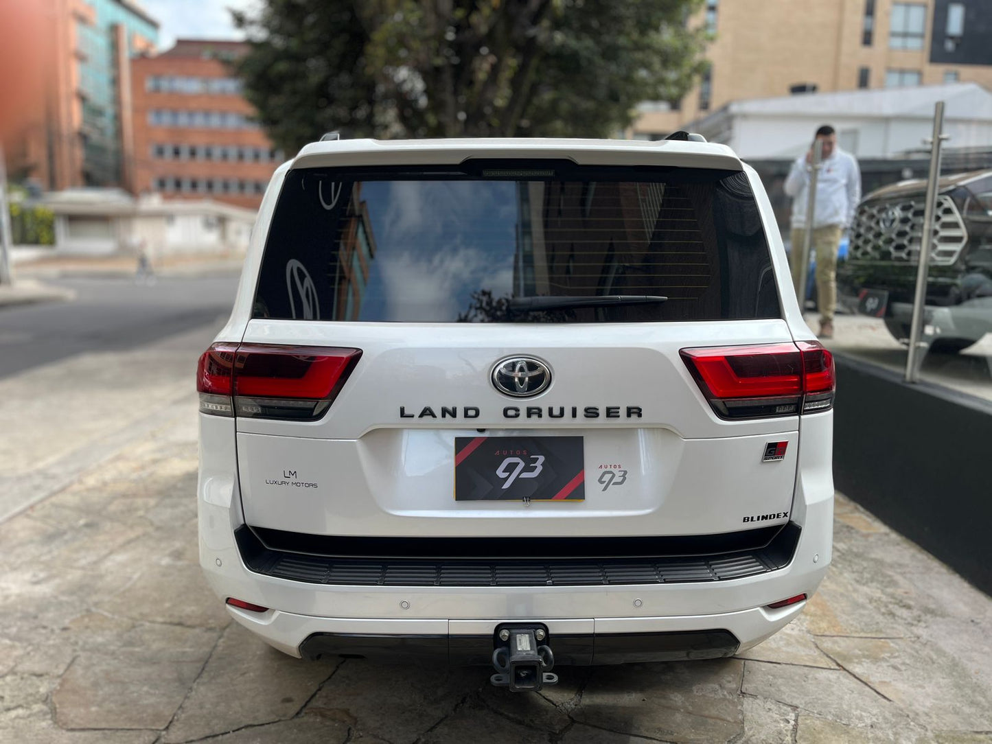 Toyota Land Cruiser 300 GR Sport Modelo 2022