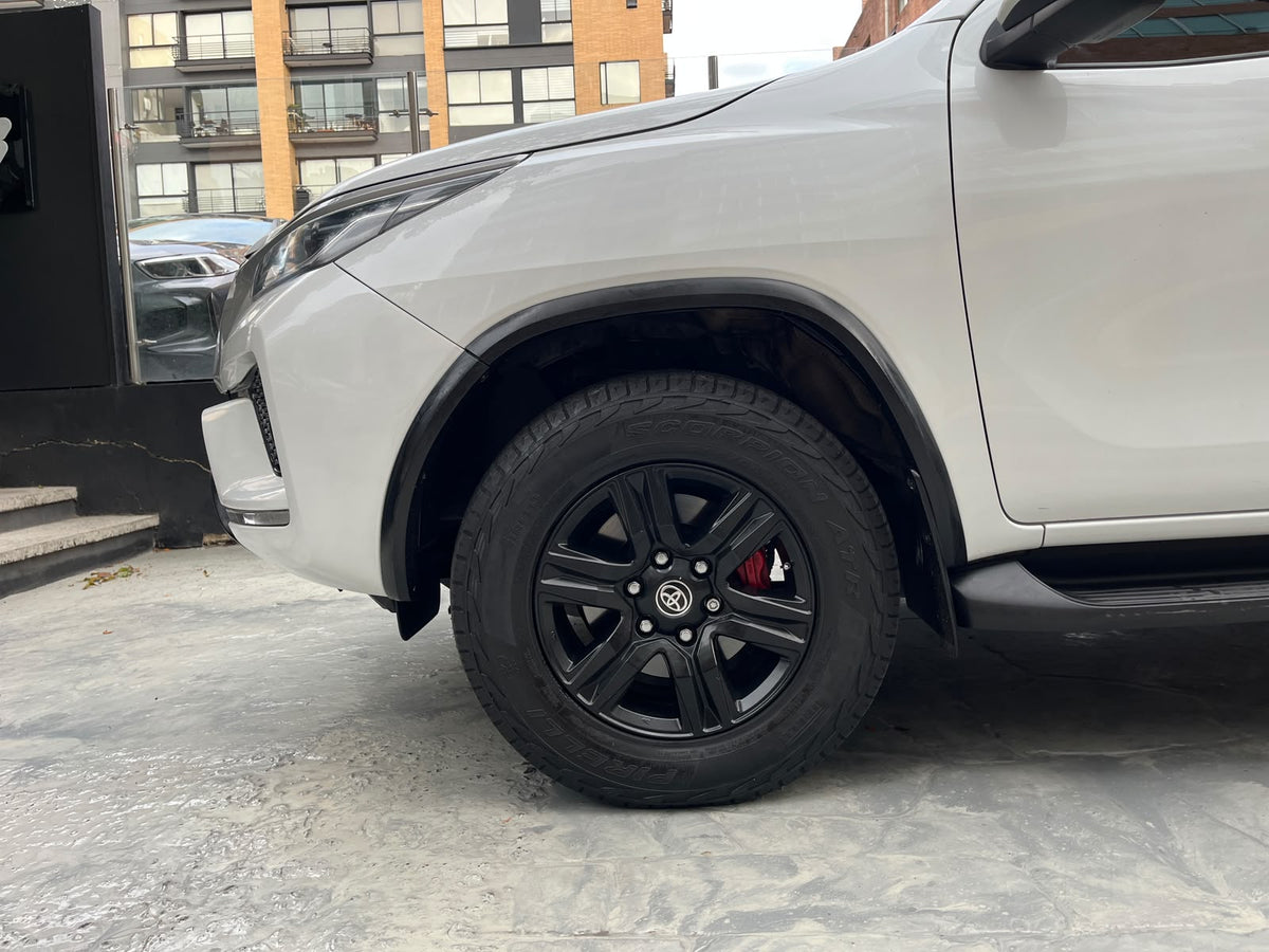 Toyota Fortuner SR Diesel Modelo 2023