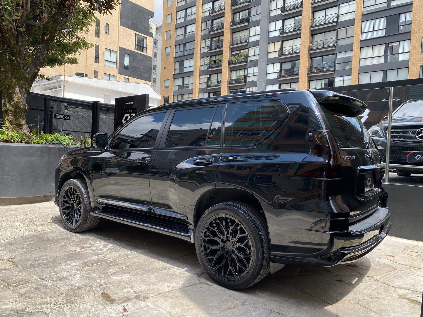 Lexus GX 460 Modelo 2022 - Autos 93